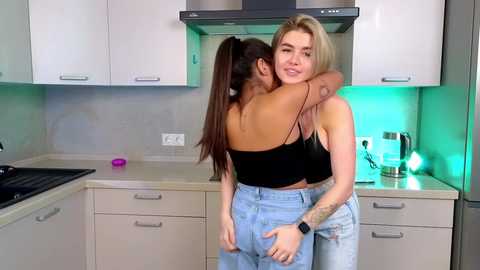 elizabeth__gray @ chaturbate on 20231116