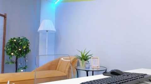 lovlybambi @ chaturbate on 20231120
