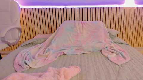 little_effy18 @ chaturbate on 20231121