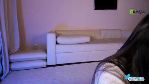 hollyextra @ chaturbate on 20231126
