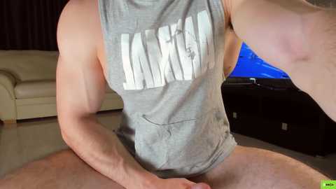 adam_muscle_ @ chaturbate on 20231210