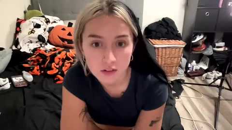 charlybarbie @ chaturbate on 20231213