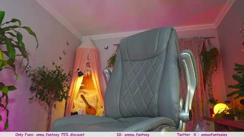 the_pussy_boulevard @ chaturbate on 20231213