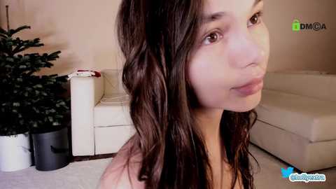 hollyextra @ chaturbate on 20231223