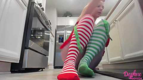 daphnemadison @ chaturbate on 20231224