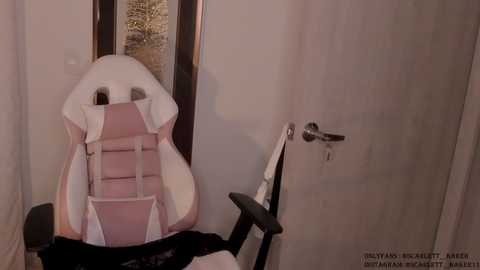 scarlett__baker @ chaturbate on 20240105