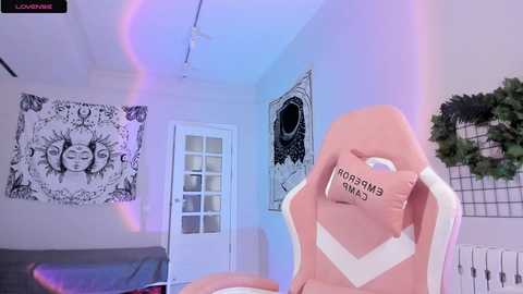 uhhottie @ chaturbate on 20240109