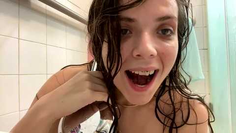 jjkittyy @ chaturbate on 20240110