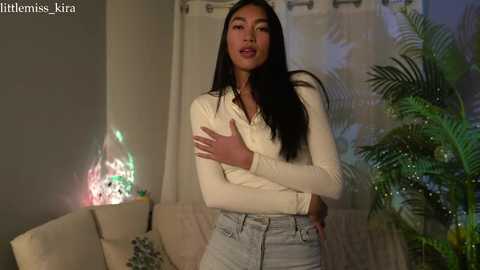 littlemiss_kira @ chaturbate on 20240127