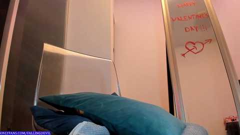 hotfallingdevil @ chaturbate on 20240214