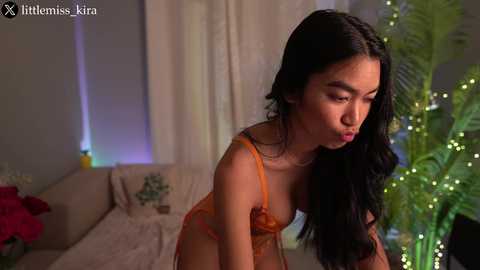 littlemiss_kira @ chaturbate on 20240219