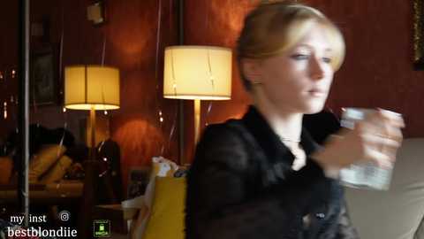 bestblondiiecb @ chaturbate on 20240224