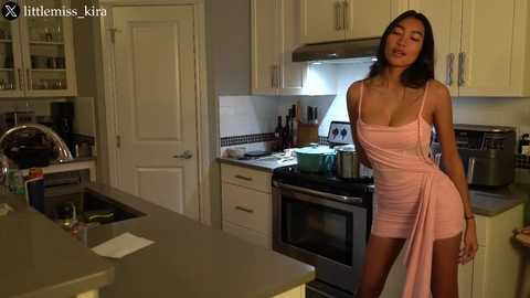 littlemiss_kira @ chaturbate on 20240229