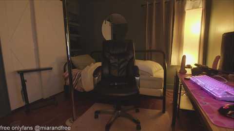 aynmarie @ chaturbate on 20240306