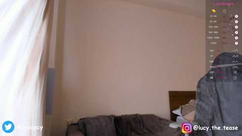 thatgirl___ @ chaturbate on 20240316