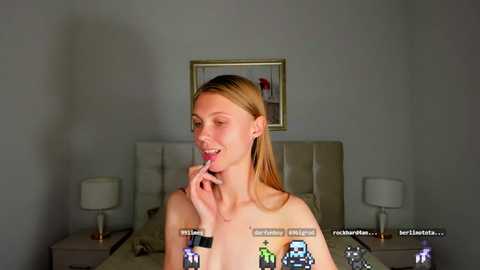 phoebepaw @ chaturbate on 20240919