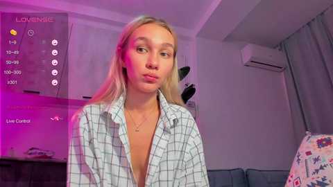 wladilia @ chaturbate on 20240927