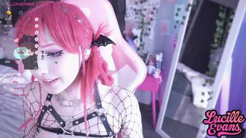 lucille_evans @ chaturbate on 20240928