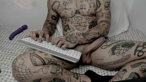 _layne @ chaturbate on 20241001