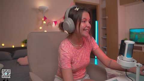 tiny_miracle @ chaturbate on 20241003