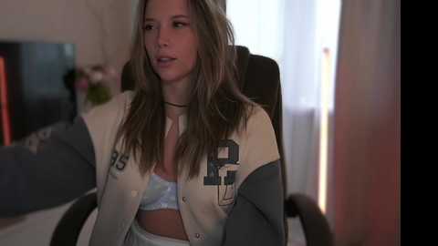 bitter_moon @ chaturbate on 20241006