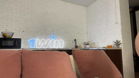 al1ce_fox @ chaturbate on 20241012