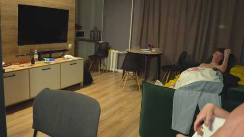 _sopranos_ @ chaturbate on 20241013