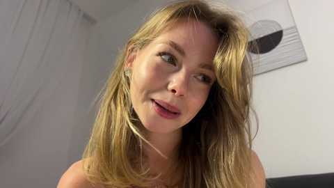 elli_harmon @ chaturbate on 20241015