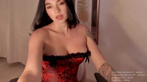 scarlett__baker11 @ chaturbate on 20241015