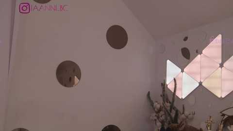 taanni_bc @ chaturbate on 20241016