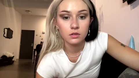 charlybarbie @ chaturbate on 20241017