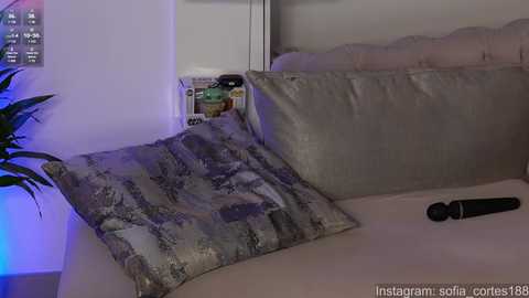 tatiana__cortes18 @ chaturbate on 20241018