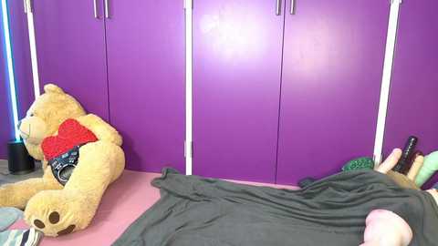 siswet19 @ chaturbate on 20241019