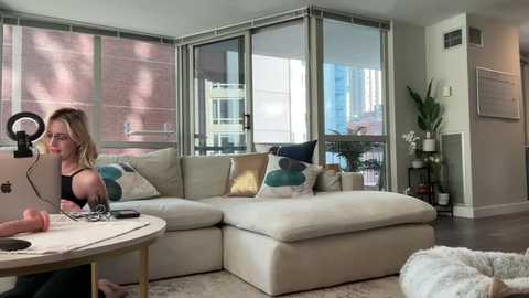 graciemae_baexx @ chaturbate on 20241020