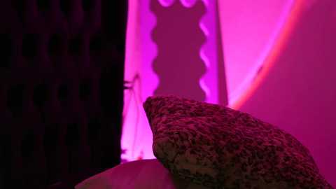 lilbeccaxo @ chaturbate on 20241020