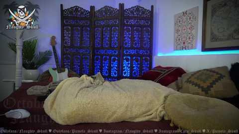 naughty_skull @ chaturbate on 20241021