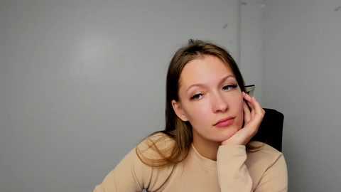 luna_misss @ chaturbate on 20241022