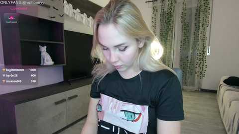 xxxhoneyxx @ chaturbate on 20241026