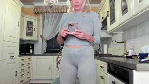 tunderose @ chaturbate on 20241027