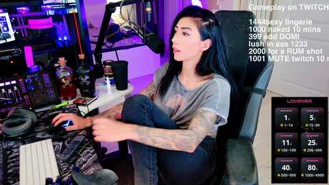 evelyne92 @ chaturbate on 20241108