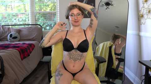 emma_ruby @ chaturbate on 20241109