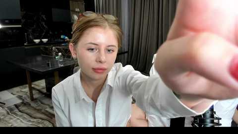 sexxxsirens @ chaturbate on 20241117