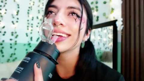 hollyxx_ @ chaturbate on 20241120