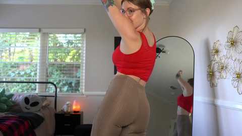 emma_ruby @ chaturbate on 20241121