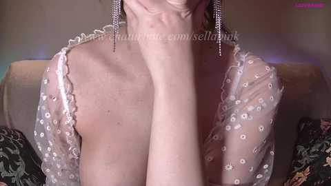 sellapink @ chaturbate on 20241123