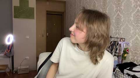 holydori @ chaturbate on 20241124