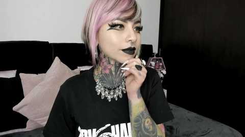 nikkiramone