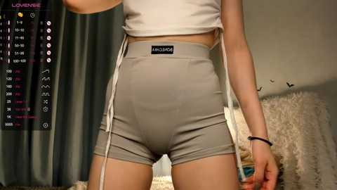 odelyncure @ chaturbate on 20241127