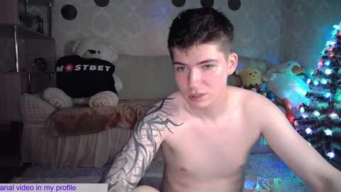 _pretty_fox_ @ chaturbate on 20241129