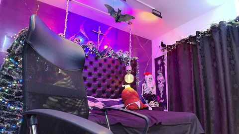 alexhoe_ @ chaturbate on 20241204